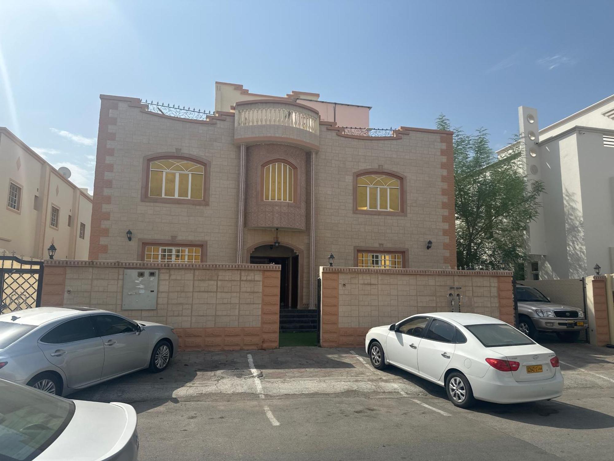 غرف إيجار يومي Daily Rent Rooms Al Khawd Bagian luar foto
